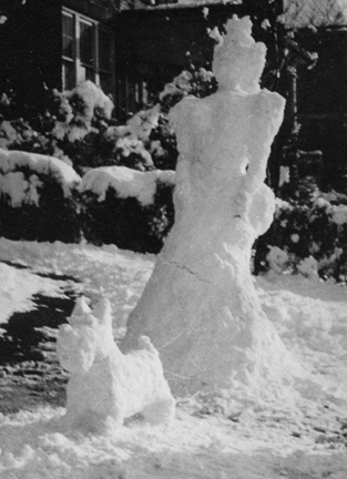1944a 00c SNOW AT OAK LODGE